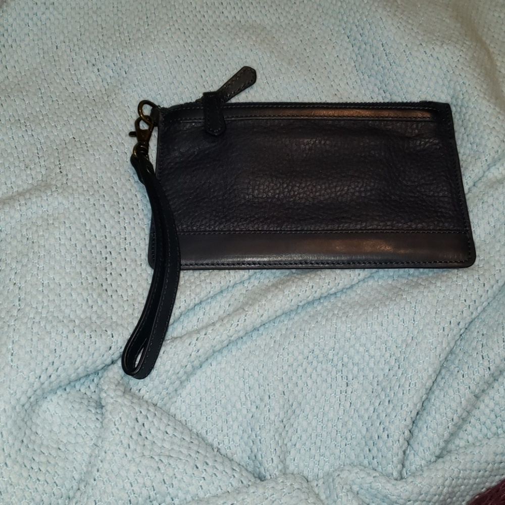 L.L. Bean signature leather wristlet